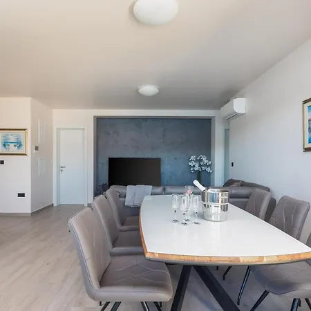 アパート Prestige 1